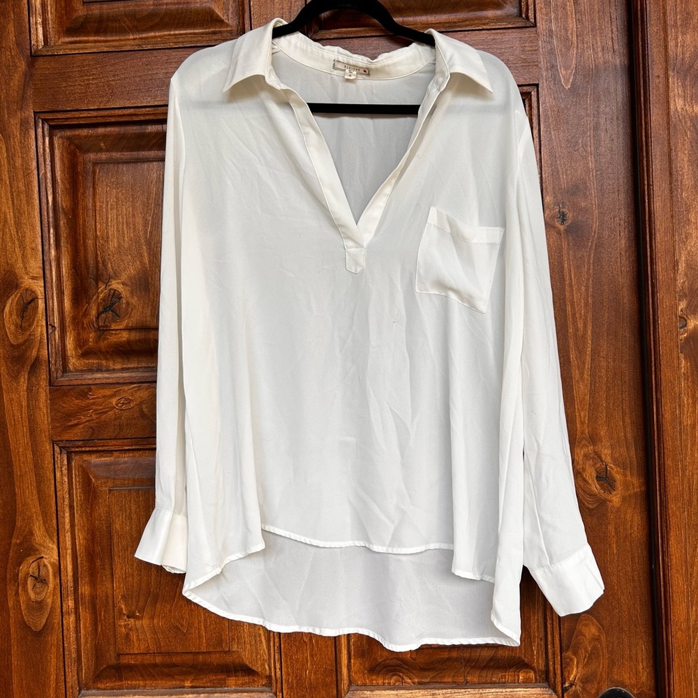 Pleione Classic Cream Blouse